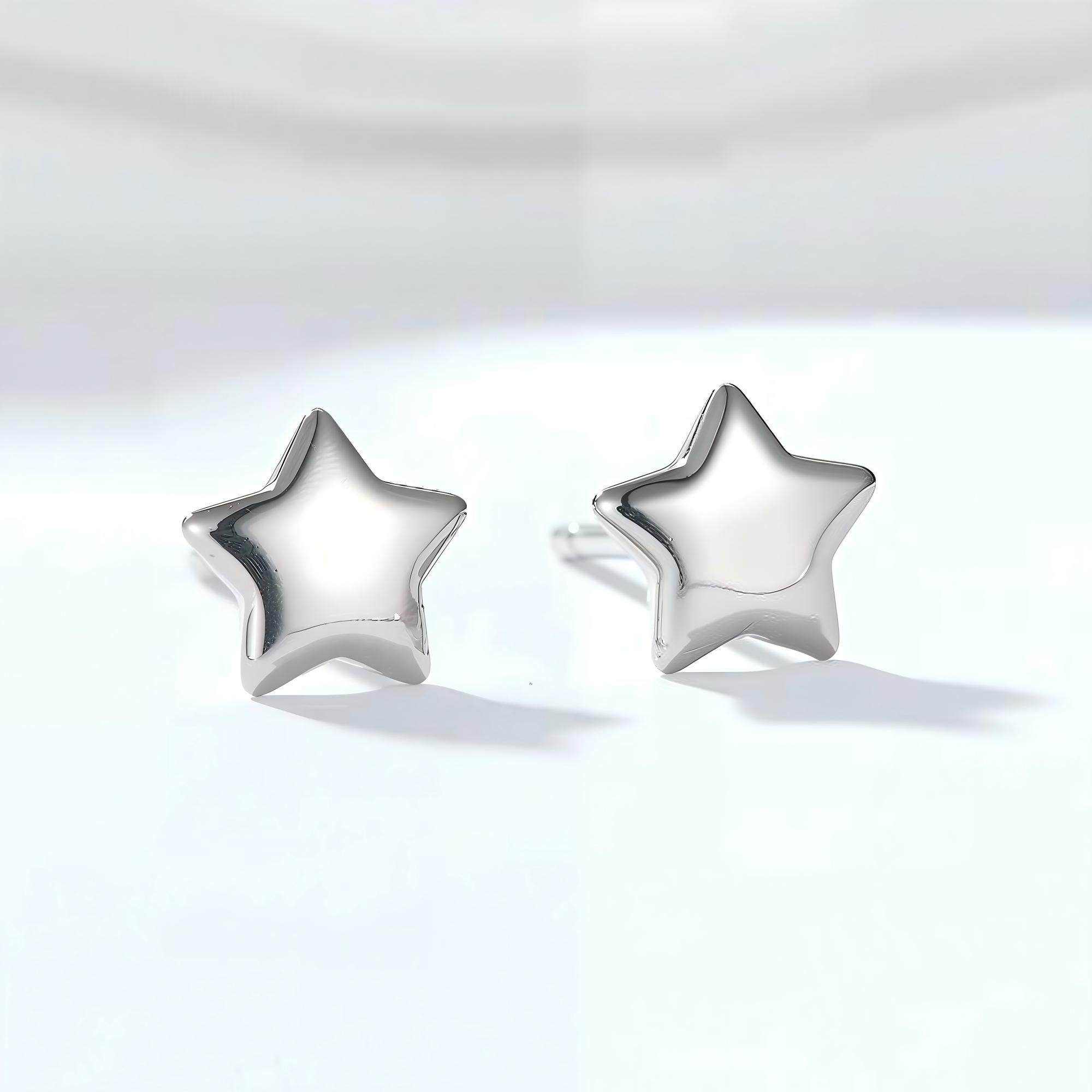 Star F136 Titanium Stud Earrings