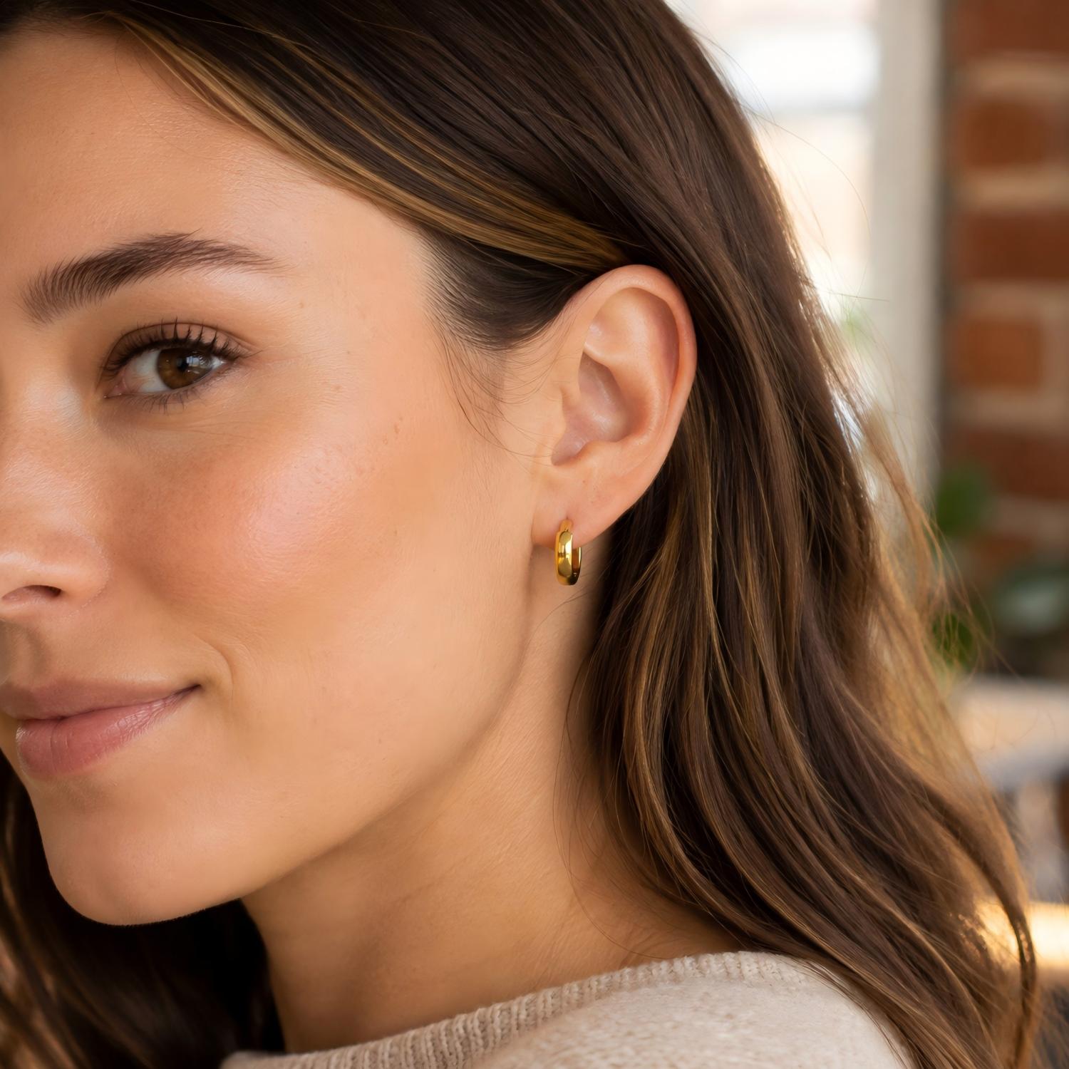 Wide 18K Gold PVD F136 Titanium Huggie Hoop Earrings